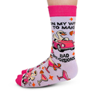 FUNNY GIRL DECISIONS SHOPPING PINK WOMEN SOCKS UPTOWN SOX